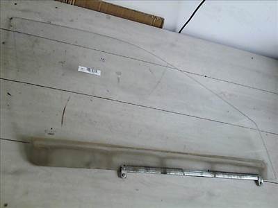 SUZUKI SWIFT 96-05 Jobb első ajtóüveg