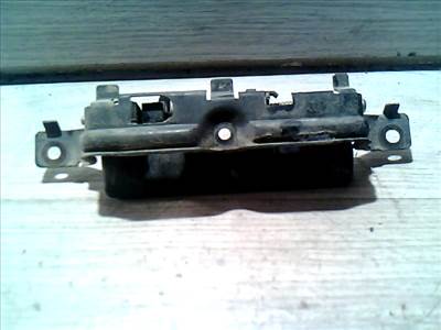 TOYOTA COROLLA AE/EE 92.05-97.04 Csomagtérajtó kilincs