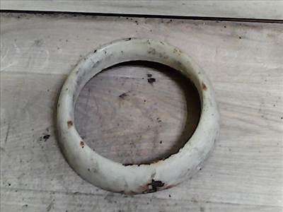 TRABANT 601 Bal első fényszórókeret