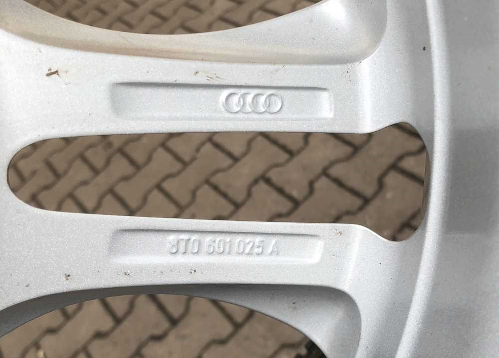 Audi gyári (Ronal) alufelni, 8x18, 5x112, 66.6, et31 4. kép