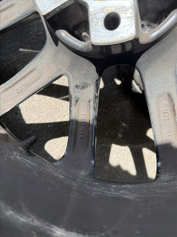 Monaco Wheels 7,5X18-as 5X114,3-as ET40-es könnyűfém felni garnitura eladó 6. kép