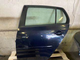 Volkswagen Golf V VW GOLF V Bal hátsó Ajtó (Részeivel)