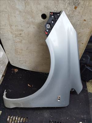 Opel Corsa D első sarvedok rozsdamentes állapotban eladók 