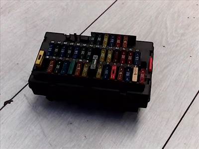 FIAT SCUDO 95-03 Biztosítéktábla BCM BSI BSM SAM GEM modul Utastér