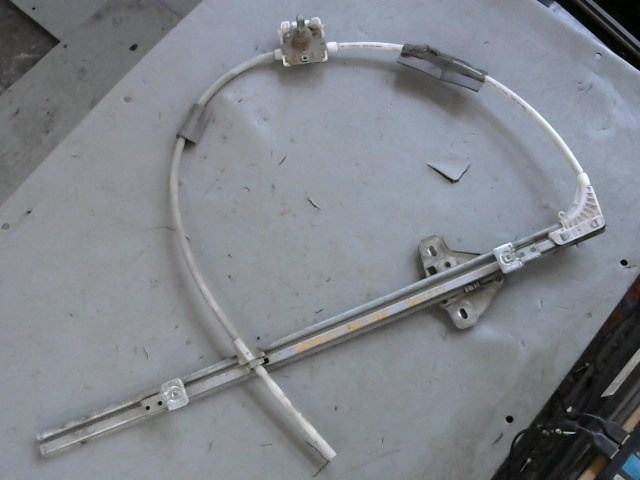 IVECO DAILY 00-06 Jobb első ablakemelő szerkezet mechanikus 1. kép