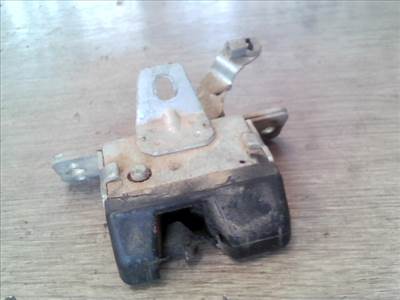 OPEL CORSA C 00-06 Csomagtér ajtó zárszerkezet