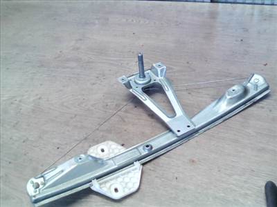 RENAULT THALIA 02.03-08.10 Jobb hátsó ablakemelő szerkezet mechanikus