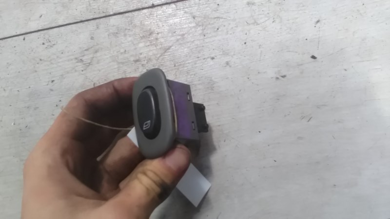 SAAB 9-5 01- Jobb hátsó ablakemelő kapcsoló 1. kép