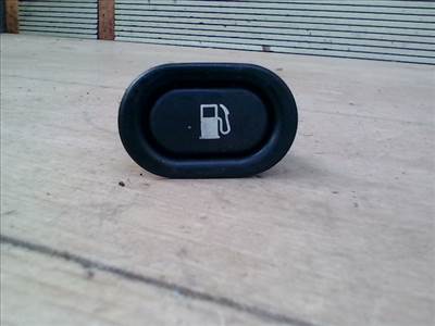 SAAB 9-5 97.09-01.08 Tankajtó nyitó kapcsoló