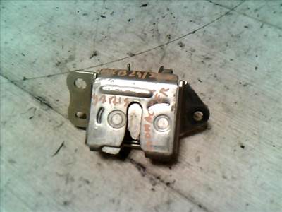 TOYOTA YARIS 99.04-05.09 Csomagtér ajtó zárszerkezet