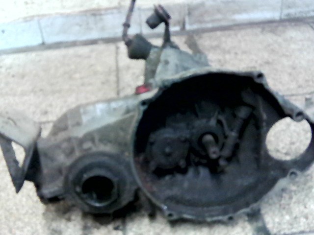 TRABANT 601 Sebességváltó. benzines manuális 1. kép