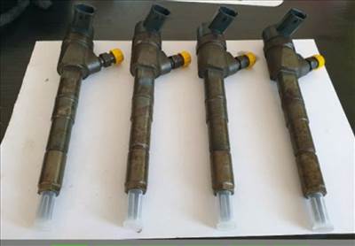 Opel Astra J 2.0 CDTI Porlasztócsúcs szett A20dth 0445110423