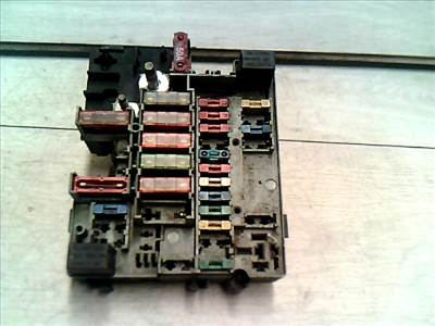 CITROEN XSARA 00.11-04.12 Biztosítéktábla BCM BSI BSM SAM GEM modul 