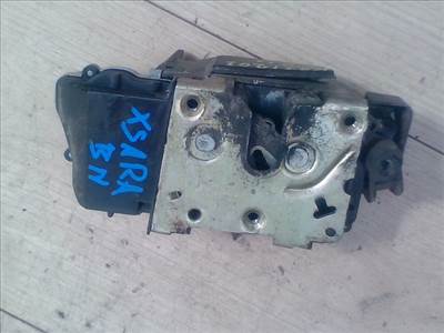 CITROEN XSARA 97.11-00.10 Bal hátsó ajtó zárszerkezet központi záras