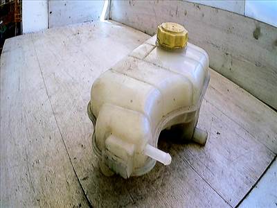 FORD PUMA Kiegyenlítő tartály
