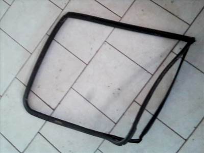 IVECO DAILY 00-06 Jobb első ablakvezető gumi