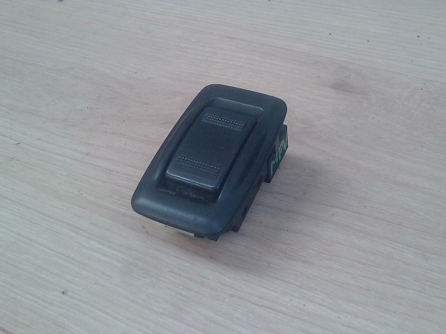 MAZDA MPV 99-05 Ablakemelő kapcsoló pozíció független 1. kép