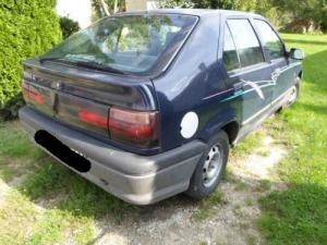 RENAULT R19 Jobb hátsó fixüveg ajtóban