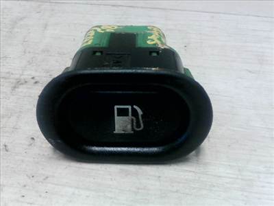 SAAB 9-5 97.09-01.08 Tankajtó nyitó kapcsoló