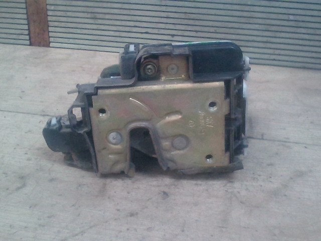 VOLKSWAGEN GOLF III. 94- Jobb hátsó ajtó zárszerkezet központi záras 1. kép