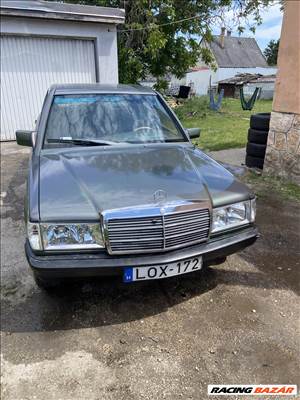 Eladó Mercedes 190 E (1996 cm³, 122 PS) (W201)
