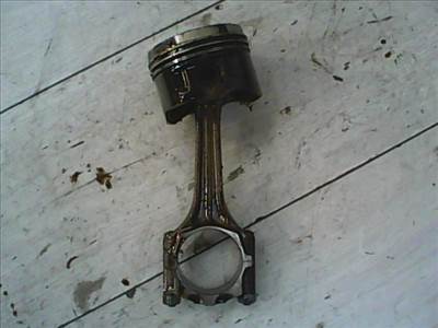 AUDI A4 94-98 Dugattyú és hajtókar