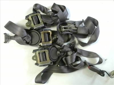 AUDI A8 94.06-02.12 Hátsó biztonsági öv szett