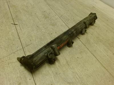 FIAT STILO 01.09-06.12 Injektor befecskendező híd 