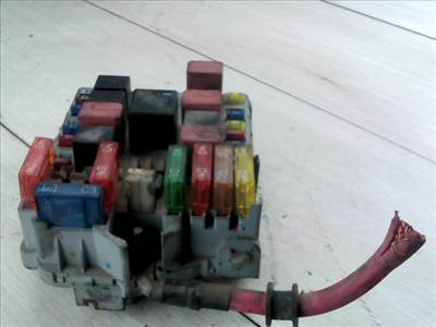 FIAT STRADA 05.01-09.07 Biztosítéktábla BCM BSI BSM SAM GEM modul 