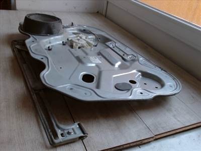 FORD C-MAX 03.06-07.03 Jobb első ablakemelő szerkezet elektromos