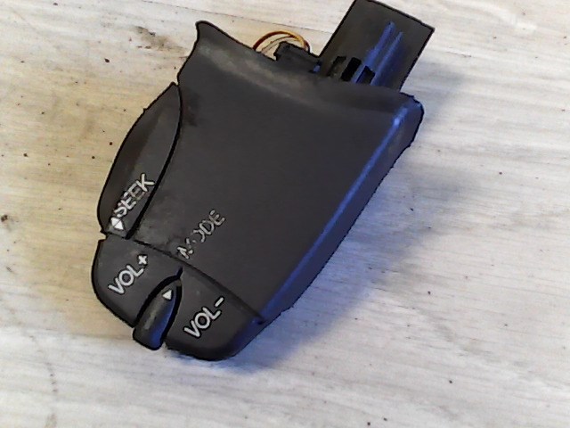 FORD FOCUS 98-04 Rádió kapcsoló 1. kép