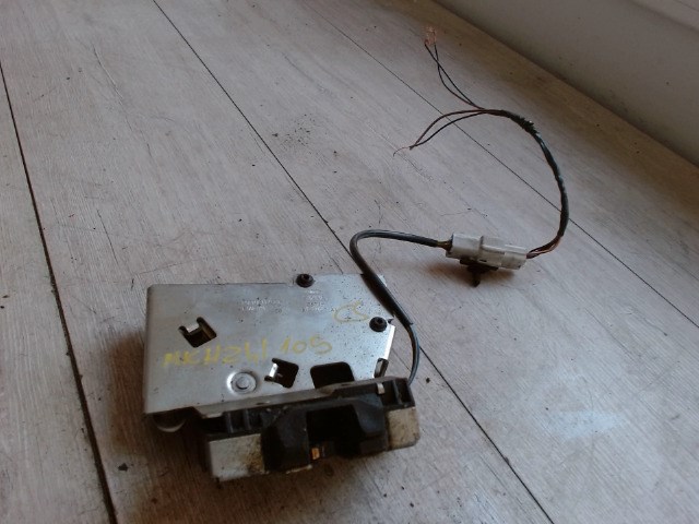 FORD MONDEO 01-07 Csomagtér ajtó zárszerkezet 1. kép