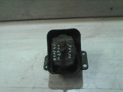 KIA K2700 Sebességváltó tartó bak