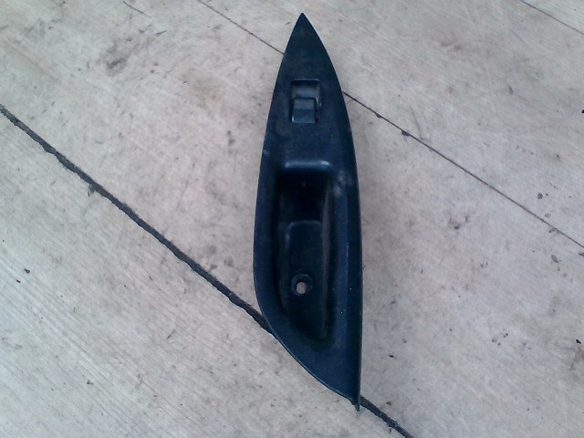 MAZDA 6 02-05 Bal hátsó ablakemelő kapcsoló 1. kép