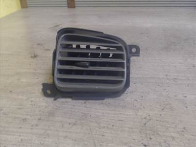 MAZDA PREMACY 99.01-05.10 Középső szellőző jobb