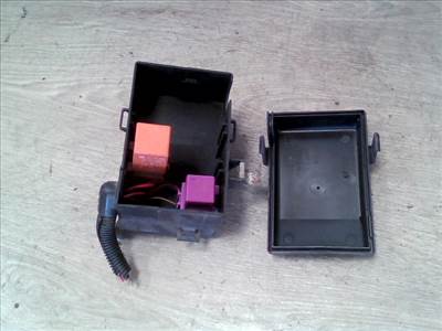 OPEL ASTRA G 97-04 Biztosítéktábla BCM BSI BSM SAM GEM modul Motortér