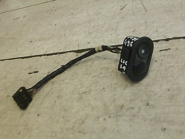 OPEL CORSA B 93-00 Bal első ablakemelő kapcsoló 1. kép