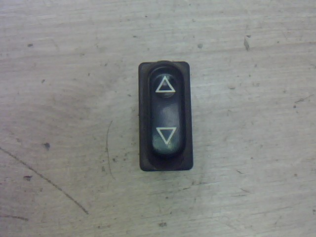 PEUGEOT 106 91-96 Ablakemelő kapcsoló pozíció független 1. kép