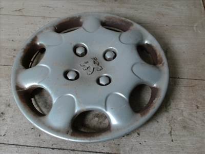 PEUGEOT 206 Dísztárcsa