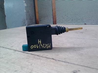 SAAB 9-5 97.09-01.08 Csomagtérajtó központi zár motor