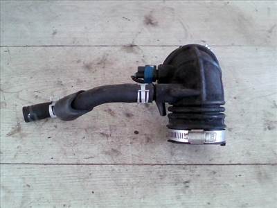 SUZUKI Celerio 2014.03.01- Szívócső