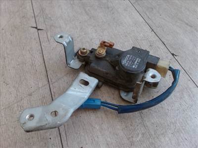 TOYOTA COROLLA AE/EE 92.05-97.04 Csomagtérajtó központi zár motor