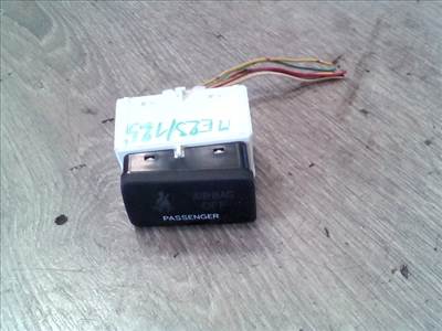 TOYOTA COROLLA E120 04.06-07.01 Légzsák kapcsoló