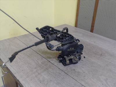 VOLKSWAGEN GOLF IV. Bal hátsó ajtó zárszerkezet központi záras