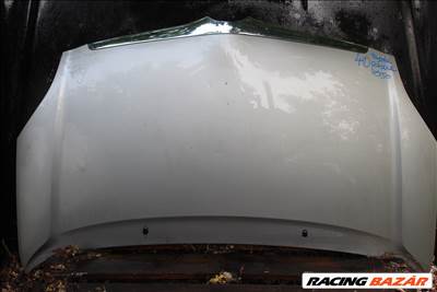Toyota Corolla Verso 2001-2004 motorháztető (40)