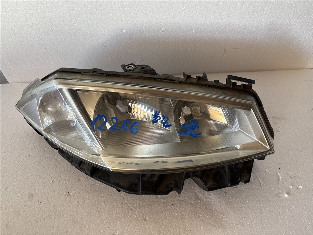 12266 Renault Megane II. 2002-2009 Jobb első Lámpa Fényszóró 89307000 2. kép