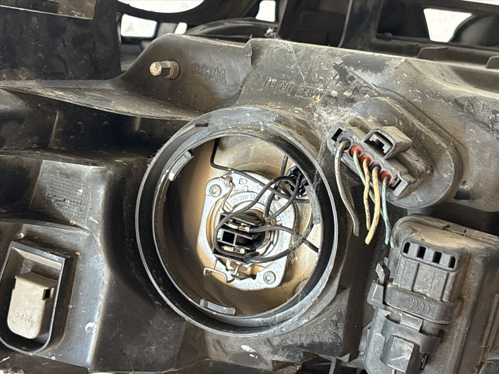 12266 Renault Megane II. 2002-2009 Jobb első Lámpa Fényszóró 89307000 4. kép