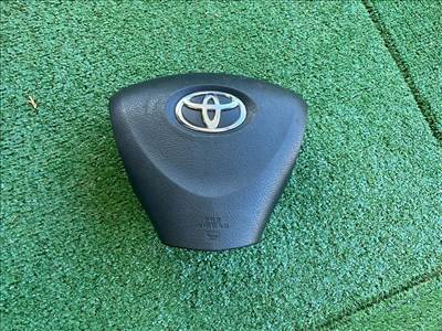 TOYOTA AURIS Kormánylégzsák  e9ta7008921 e9ta7008921q003529