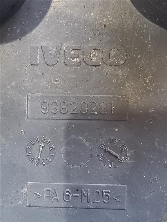 Iveco DAILY 06- 16 col colos kerékre első dísztárcsa dísz tárcsa 8050 94114269 7. kép