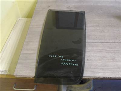 JEEP Cherokee (KJ) 2001.05.01-2007.12.31 Jobb hátsó fixüveg ajtóban